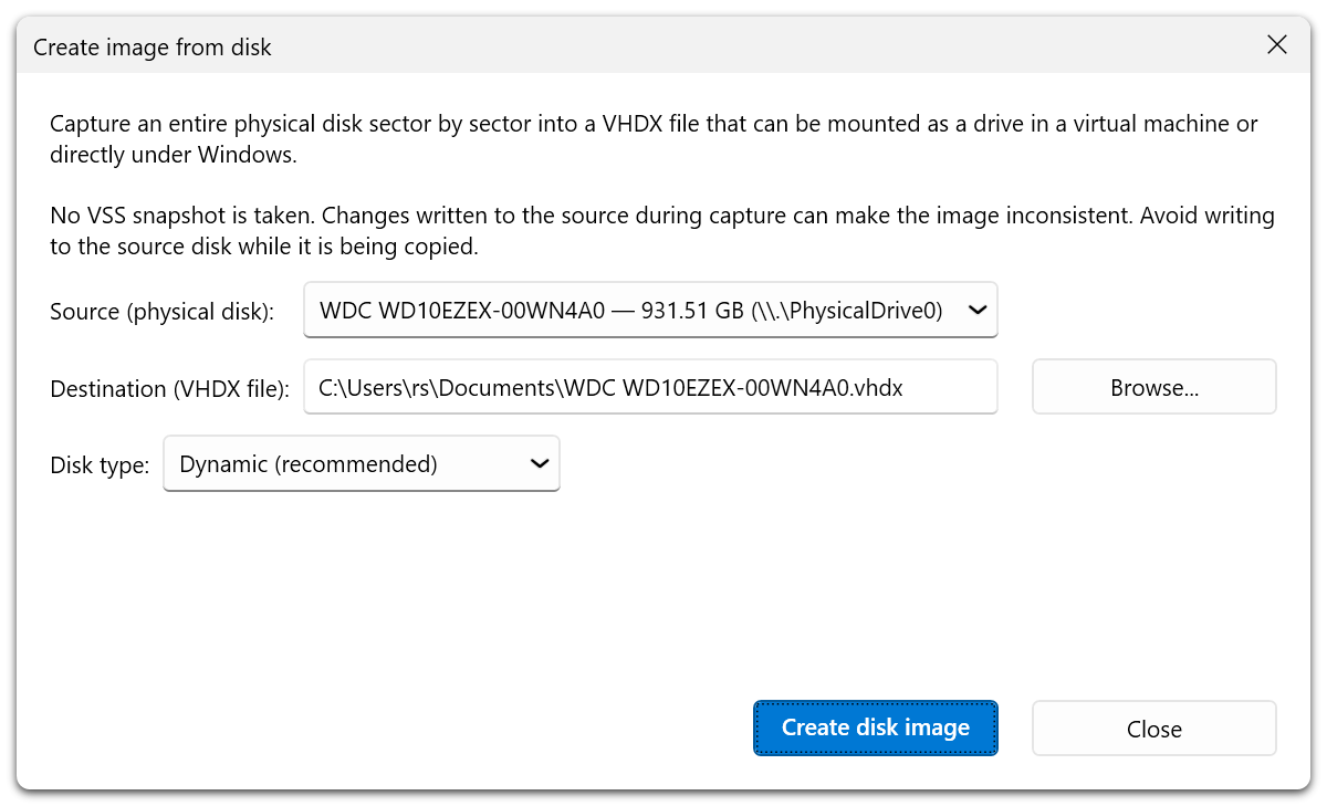The dialog creates a VHDX file from the selected physical disk.