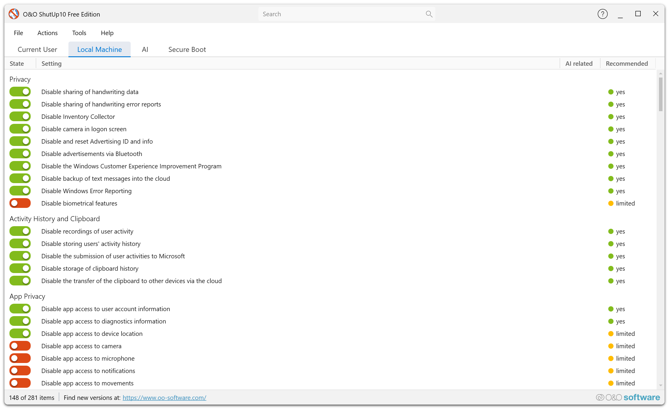Free Edition — Local Machine tab showing system-wide privacy settings including telemetry, error reporting, and biometrical features